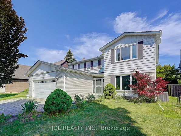 20 Mossgrove Trl, Toronto, ON M2L 2W3