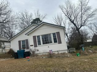 1111 Gardner St, Poplar Bluff, MO 63901