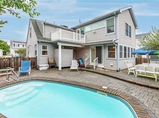 12 E Idaho Ave, Brant Beach, NJ 08008