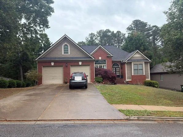 138 Riverwood Gln, Dallas, GA 30157