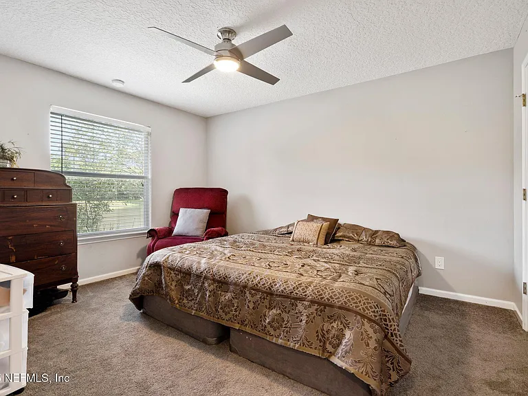 1816 Creekwood Ln — Photo 44