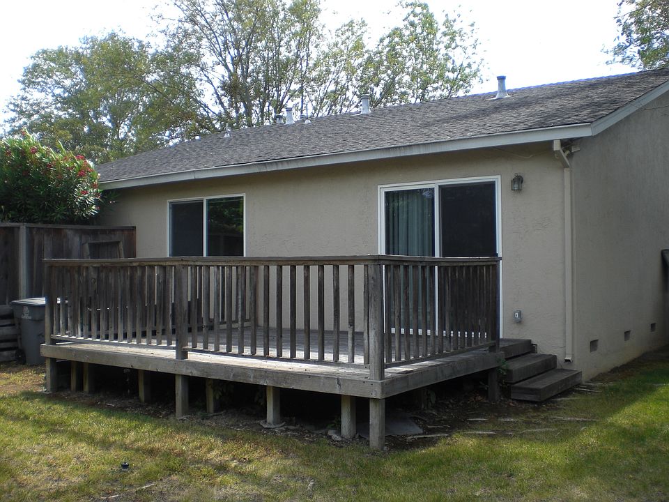 1st image of 10810 Maxine Ave