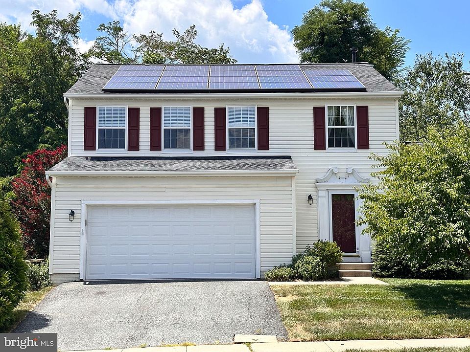 1st image of 100 Grace Manor Dr