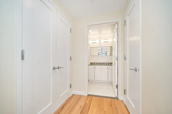 Rented by Living New York | media 6