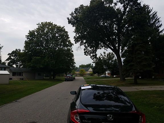 5th image of 1840 Stratford St