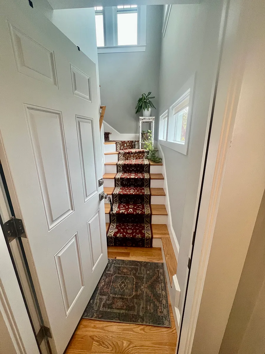 Building Photo - 32 Brimmer St #2