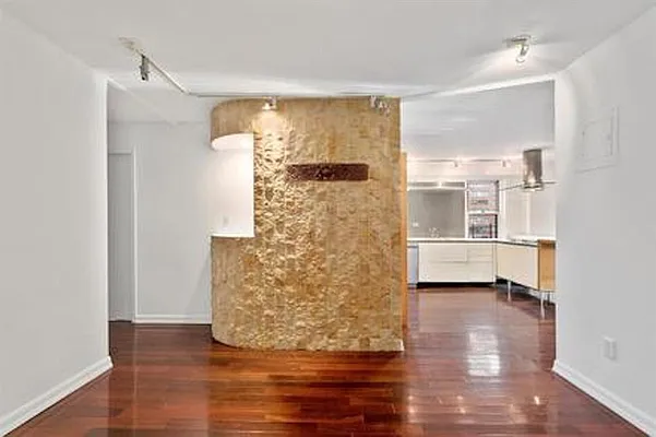 Rented by Corcoran | media 16