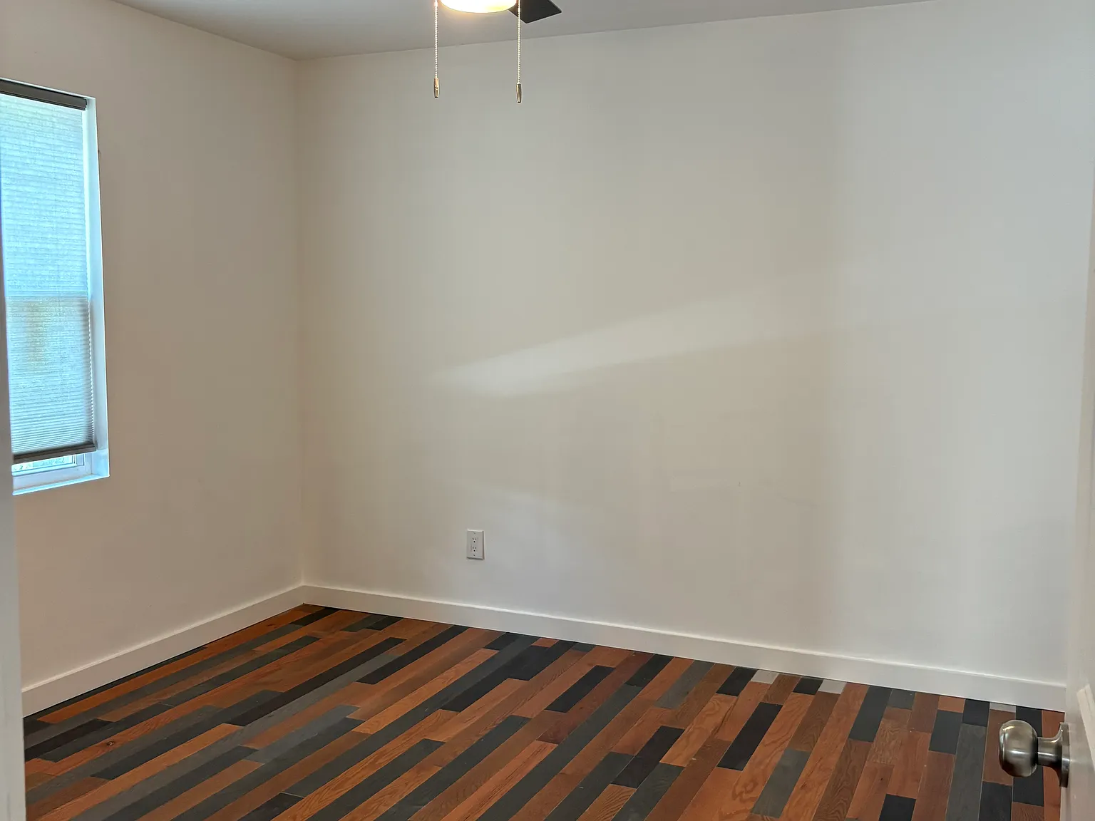 6 bed, $5,400 — Photo 3