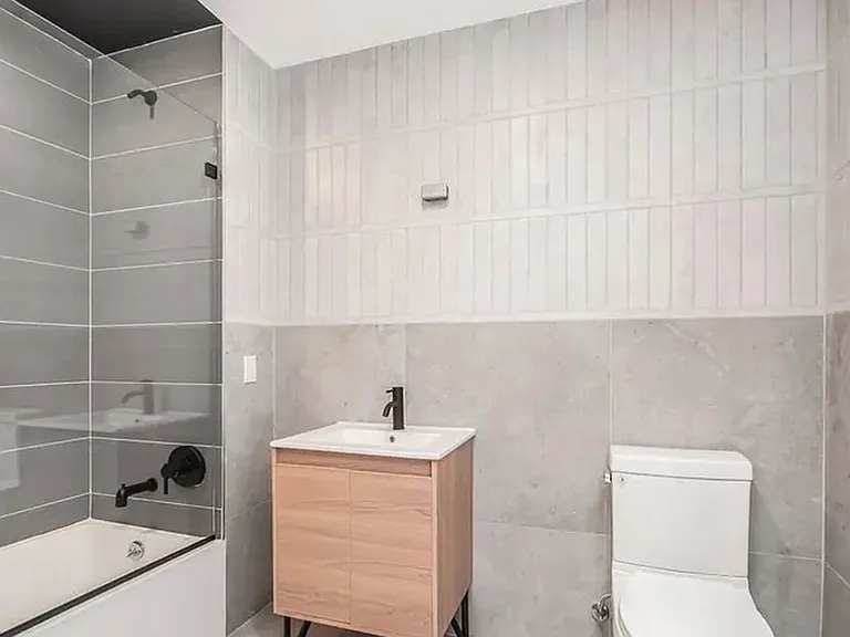 217 Cabrini Blvd #5B — Photo 10