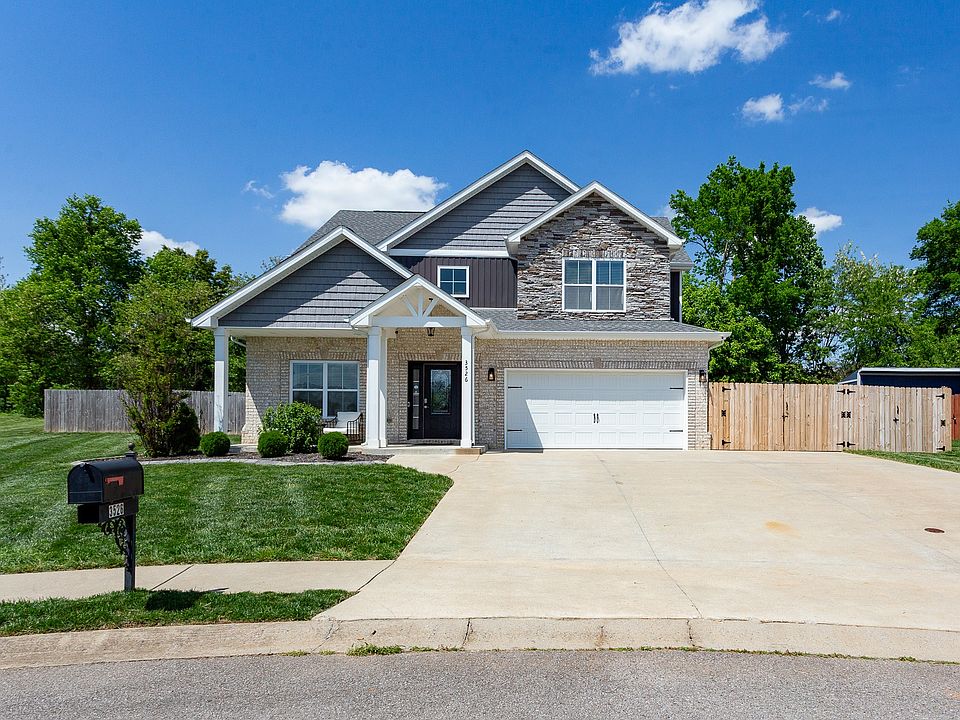 1st image of 3526 Clover Hill Dr