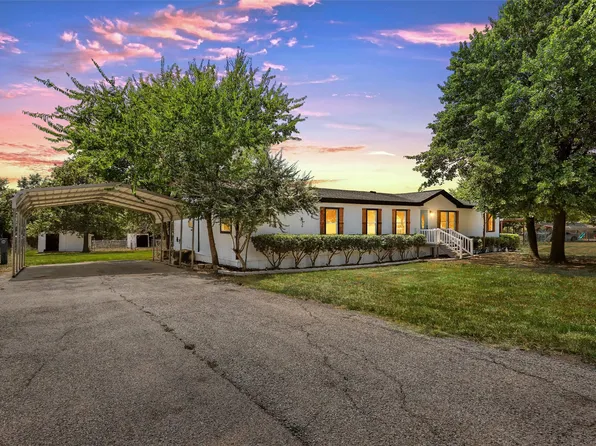 5913 Vinery Ln, Joshua, TX 76058