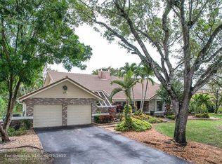 337 NW 111th Ave, Coral Springs, FL 33071