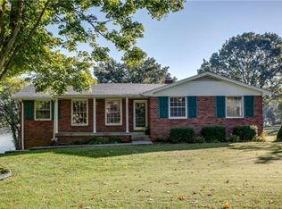 283 Sanders Ferry Rd, Hendersonville, TN 37075