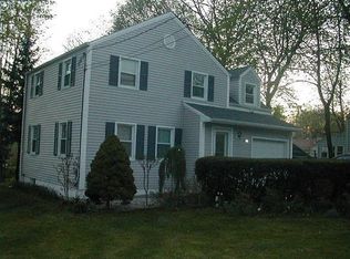 5011 Main St, Trumbull, CT 06611