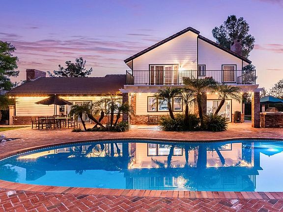 4th image of 35715 Calle Nopal Rd