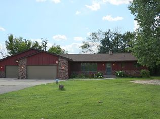 739 Sweet Briar Ln, Red Wing, MN 55066