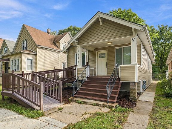 3rd image of 12231 S Lowe Ave