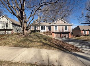 12514 W 101st St, Lenexa, KS 66215