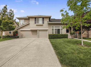 1035 Belleterre Dr, Danville, CA 94506