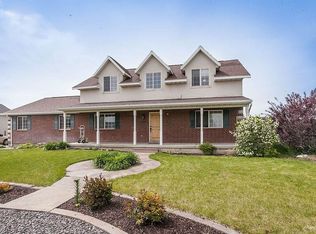 1020 E Russell Rd, Eagle Mountain, UT 84005