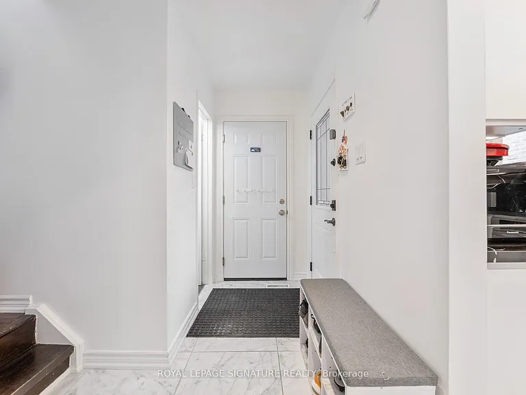 69 Winter Gardens Trl — Photo 2