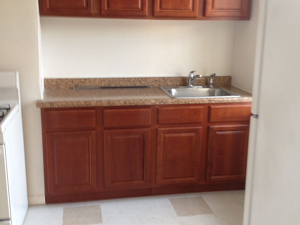 1st image of 307 Malcolm X Blvd APT 2L