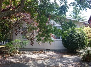 3022 61st Ave SW, Seattle, WA 98116