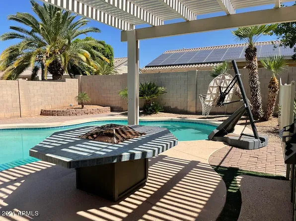 7916 E Peralta Ave, Mesa, AZ 85212
