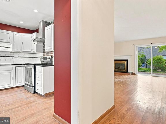 5th image of 200 Chandler Dr #200