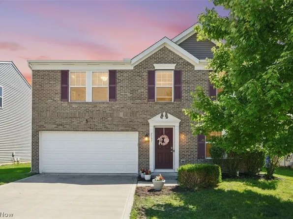 7557 Witch Hazel Dr, Canal Winchester, OH 43110