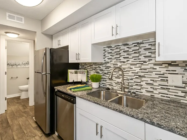 The Preserve on Allisonville Townhomes — Photo 3