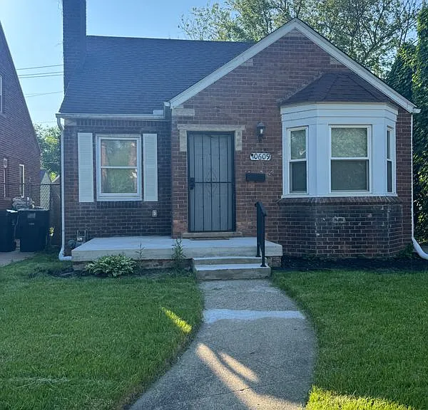 10609 Stratman St — Photo 15
