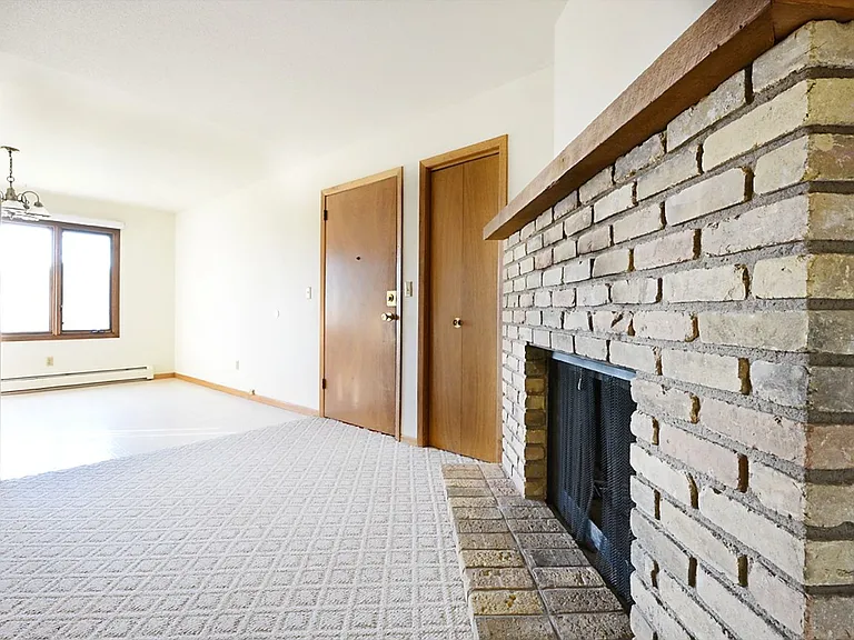 Condo Style 2 bedroom Apartment in SE Minot — Photo 14