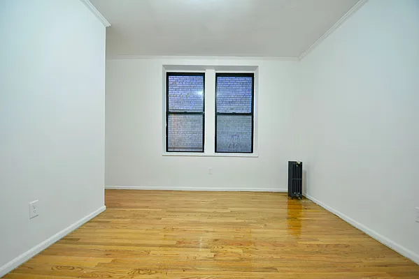 Rented by Keller Williams NYC | media 29