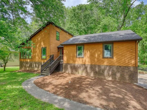 3312 Crossing Dr, Snellville, GA 30078