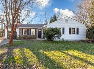 102 Phoenix Cir, Williamsburg, VA 23188