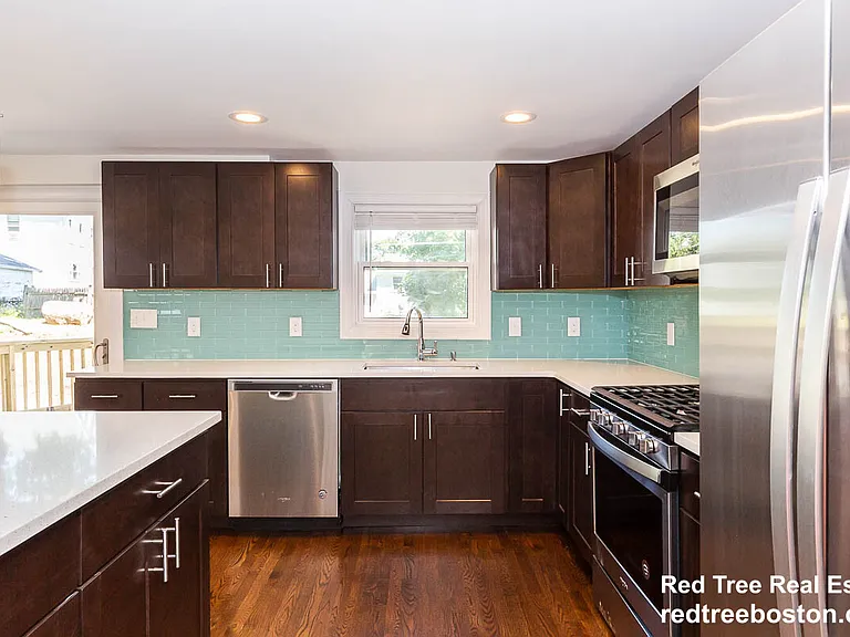 77 Rock Glen Rd — Photo 9
