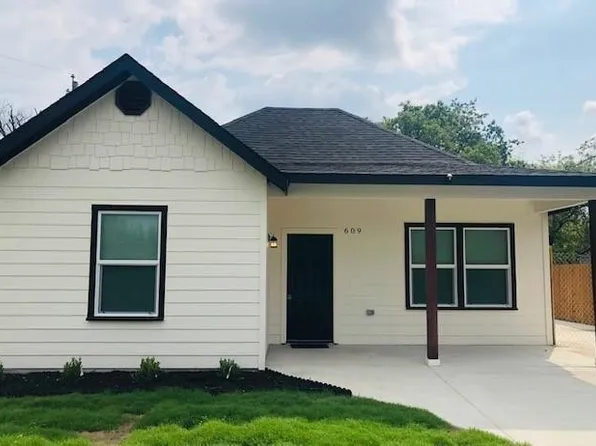 609 Loney St, Fort Worth, TX 76104