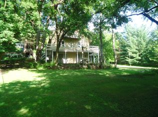 5N771 Weber Dr, Wayne, IL