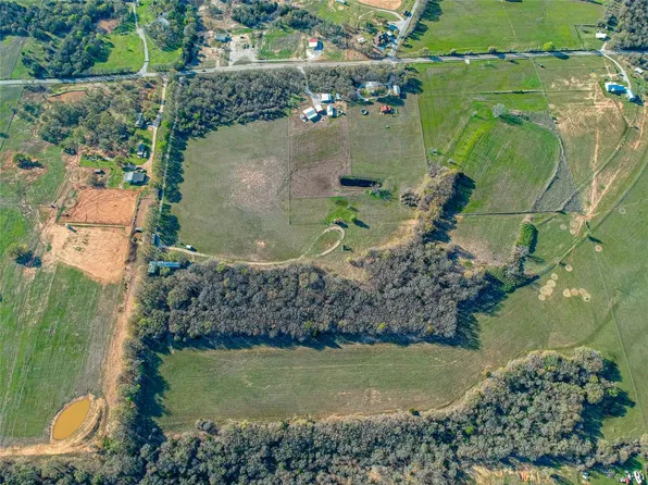 3 Tba County Rd #2798, Alvord, TX 76225
