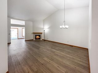 10549 181st Ln NW, Elk River, MN 55330