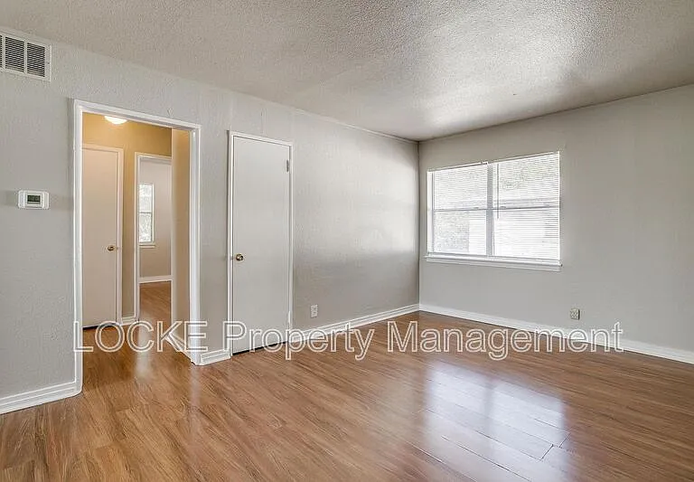 3421 S University Dr #C — Photo 10