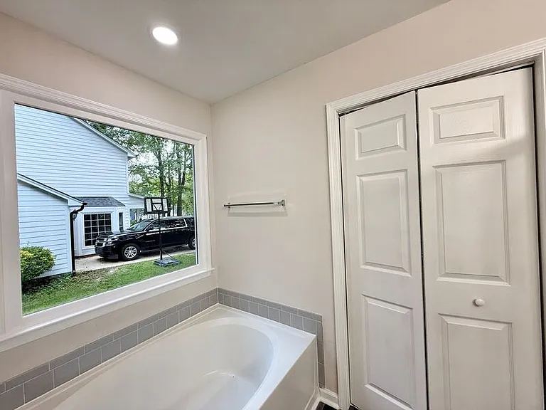 707 Clay Hill Dr — Photo 12