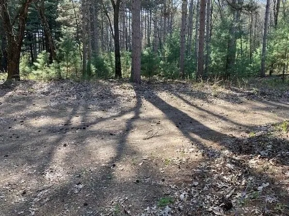 W5790 Oak Ln, Princeton, WI 54968