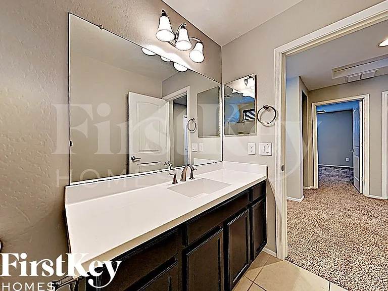 12061 W Rowel Rd — Photo 12