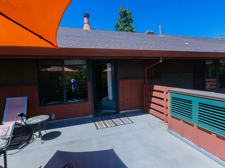 207 3rd St #320 — Photo 37