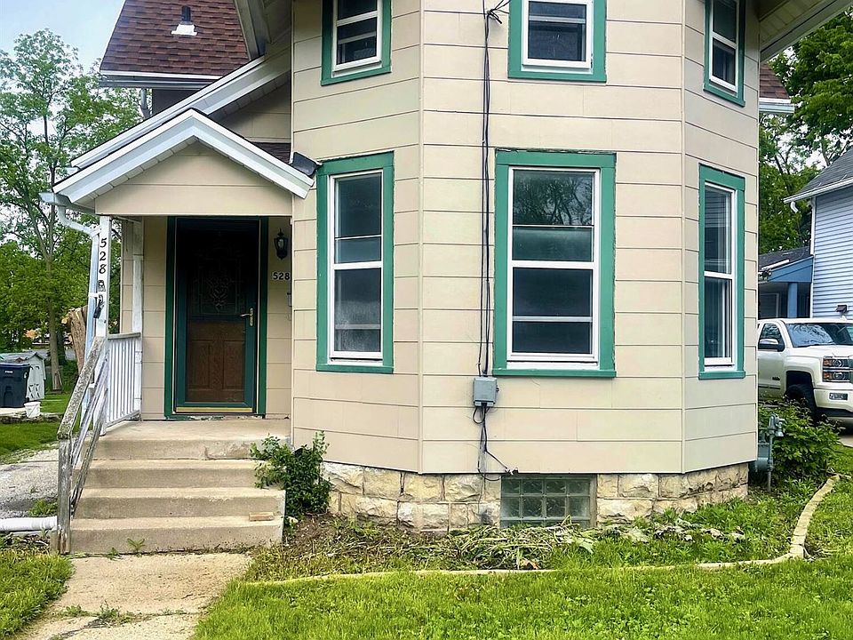 1st image of 528 Barstow St NW