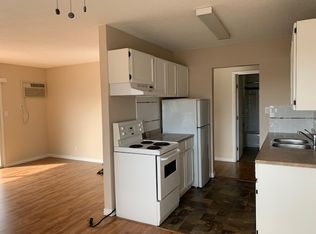 144 Brunswick St #1-BEDROOM, Penticton, BC V2A5P7