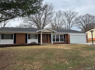 701 Fernview Dr, Saint Louis, MO