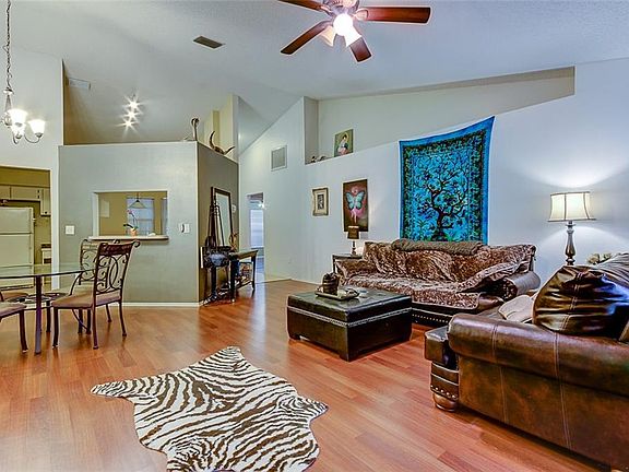 5th image of 8767 Huntfield St